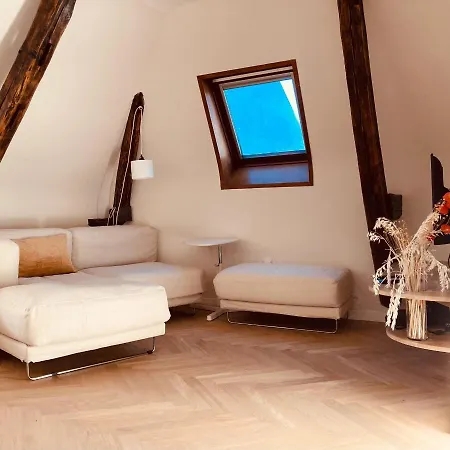 Zen & Poetique Vieux 48 M2 - 2 Pieces